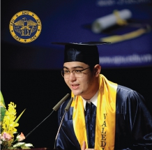 APU ALUMNI – VALEDICTORIAN OF 2022 DEAN JOHN BEHZAD