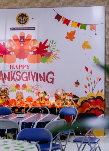 Tháng Mười Một