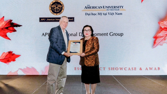 APU AND AUV HONORED AT THE AMCHAM VIETNAM ESG IMPACT SHOWCASE 2025