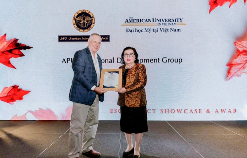 APU & AUV VINH DANH LẦN THỨ 3 LIÊN TIẾP TẠI THE AMCHAM VIETNAM ESG IMPACT SHOWCASE 2025